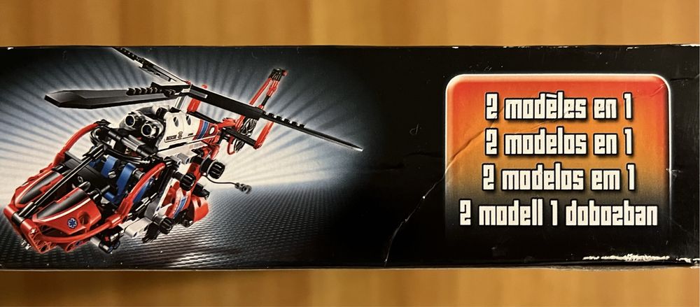 LEGO TECHNIC 8068 2 in 1 - Elicopter de salvare