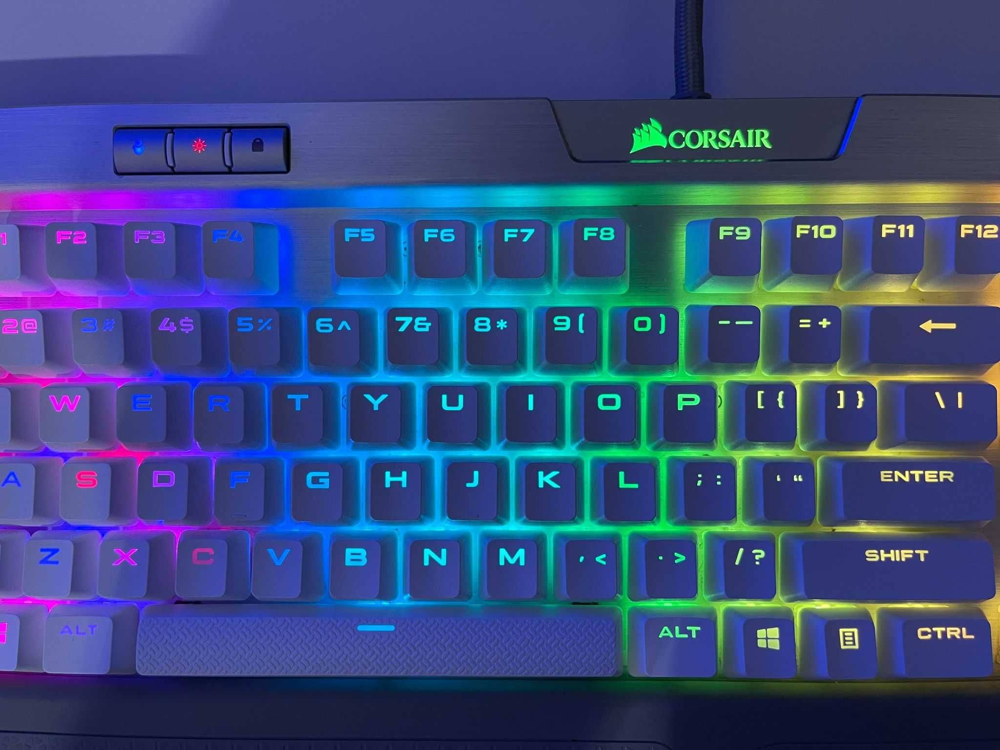 Tastatura Mecanica Gaming Corsair K70 RGB MK.2 SE Cherry MX Speed