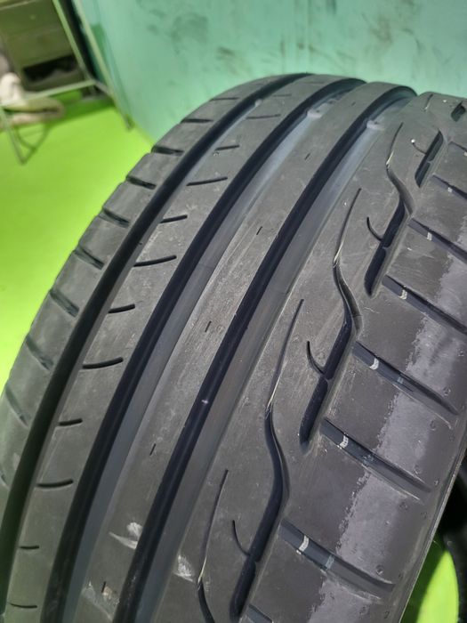 2 бр летни 225/45/17 Dunlop