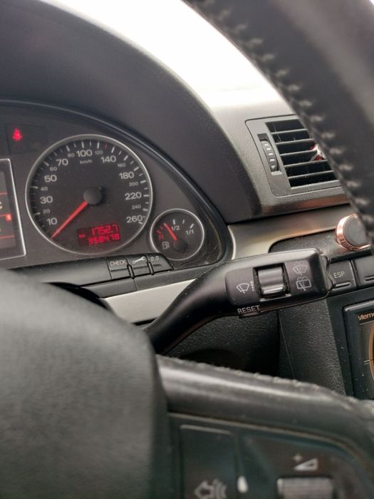 Vând audi A4, B7 2.0tdi