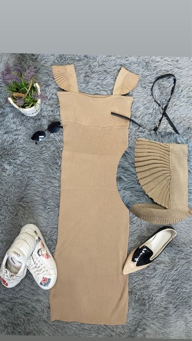 Девчата налетайте ! Брендовые вещи ! Дешево! Срочно !