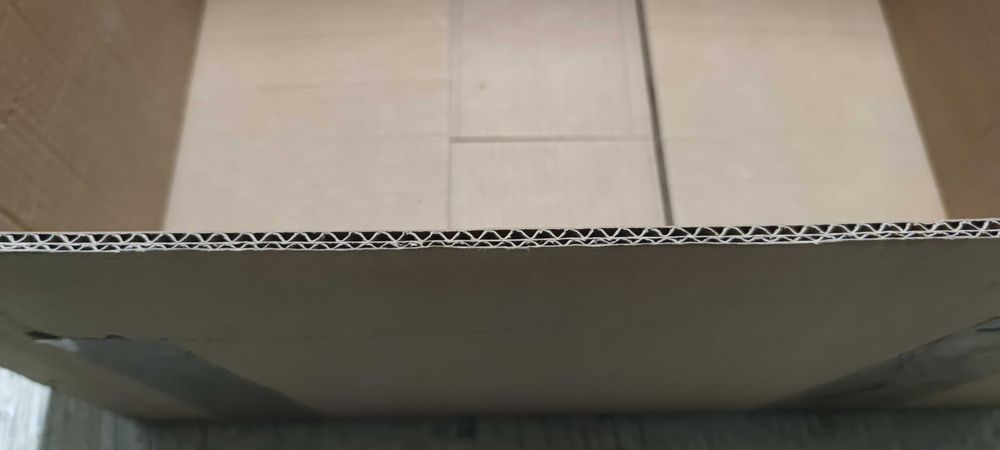 Cutii din carton 55 x 40 x 28 cm, pentru transport sau depozitare