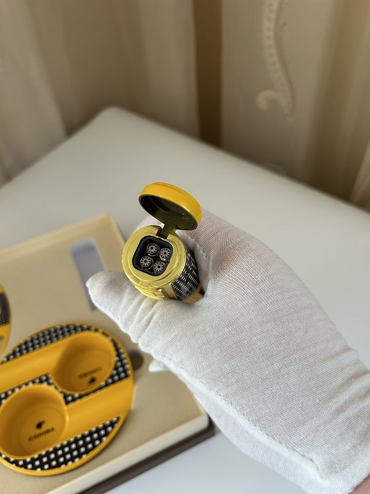 Комплект Cohiba – Запалка с 4 пламъка, пънч, ножче и пепелник
