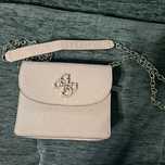 Дамска чанта Guess