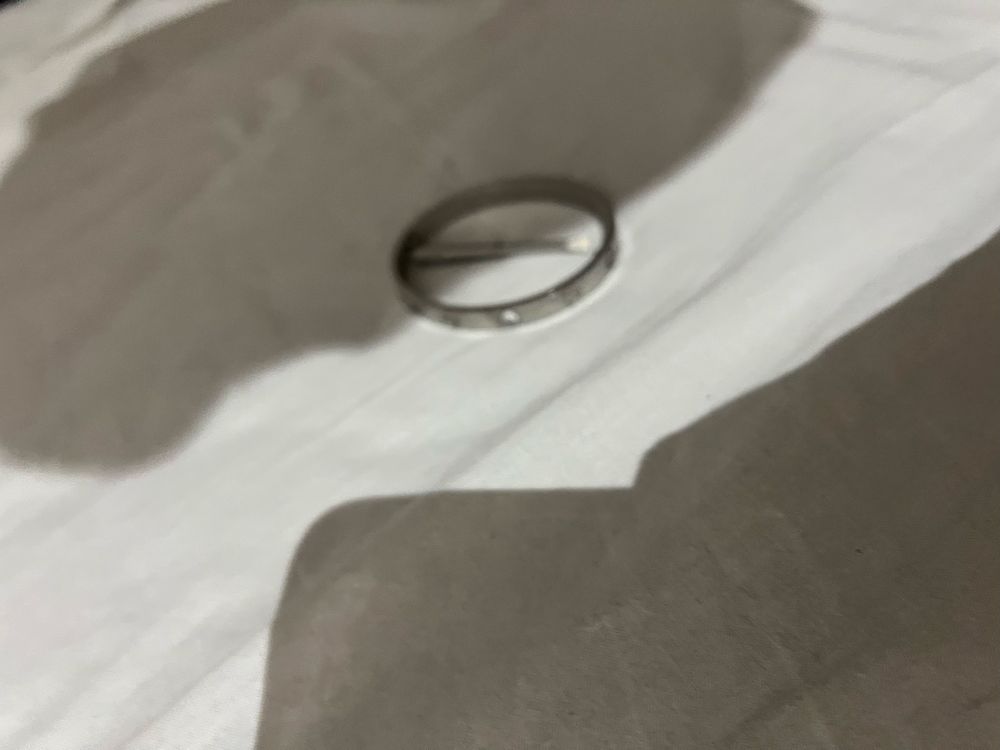 Продава се тази гривна на cartier