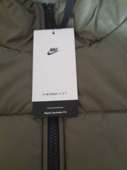 Оригинално ново дамско яке Nike XXL
