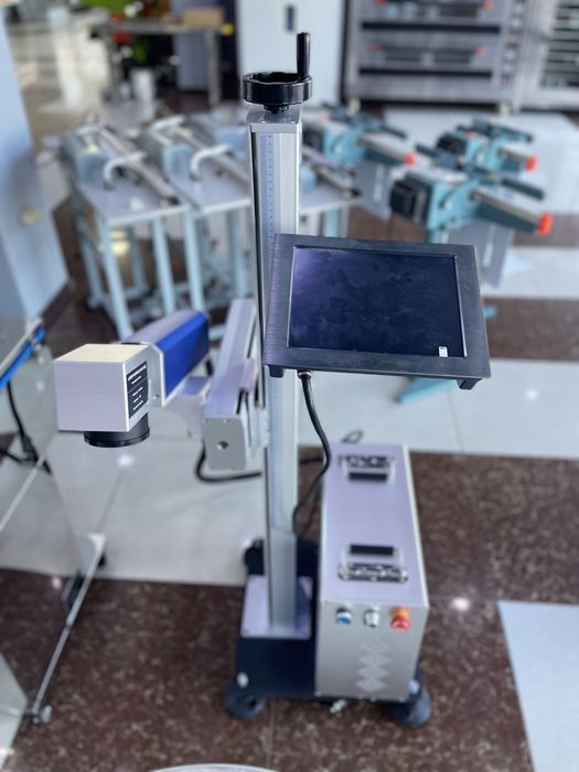 Лазерная маркировочная машина