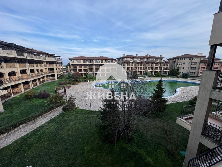 Продава обзаведен 1-стаен апартамент, с.Топола, 45 кв.м