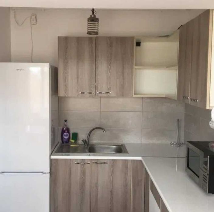 Дава се под наем Едностаен апартамент в Пловдив, Гагарин - 26 кв.м за 117.3 € - Снимка #2