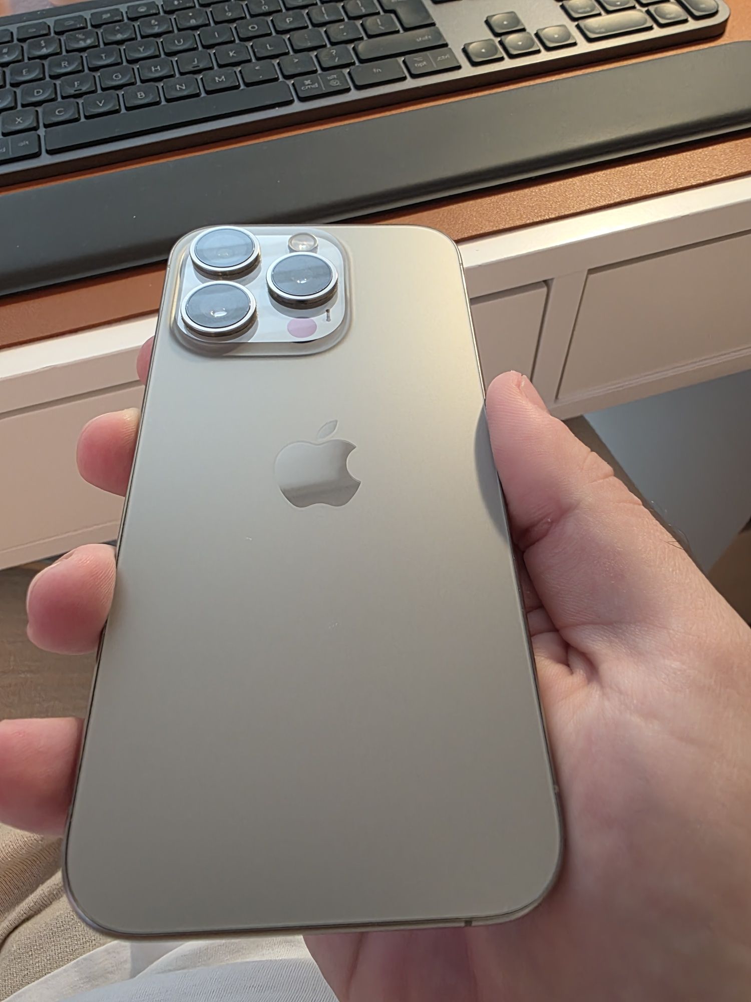 iPhone 15 Pro 256Gb Natural titanium