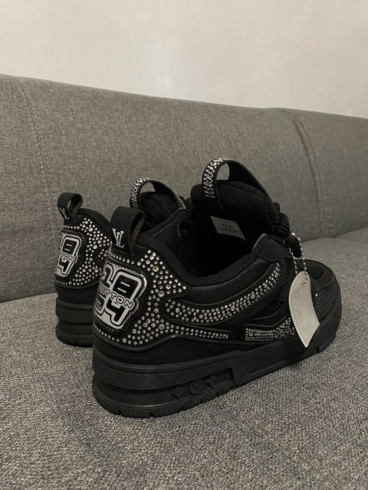 ‼️ Louis Vuitton Skate Swarovski‼️
