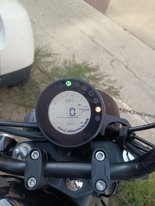 Moto QJ Motor SRV
