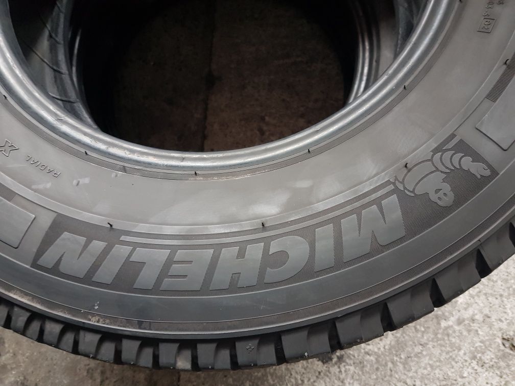 Michelin 225/75 R16 C 116Q M+S