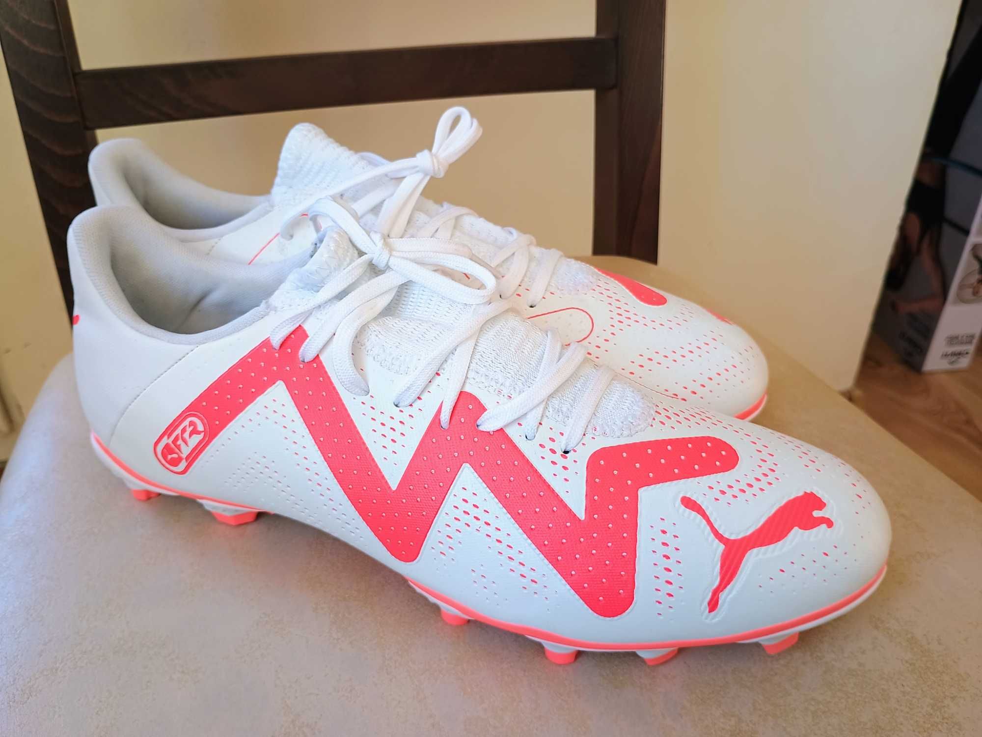 Нови оригинални футболни обувки Puma - 45 номер, 29,5 см