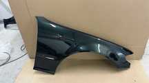 Aripa dreapta fata NOUA vopsita verde 430 BMW E46 2001 - 2005