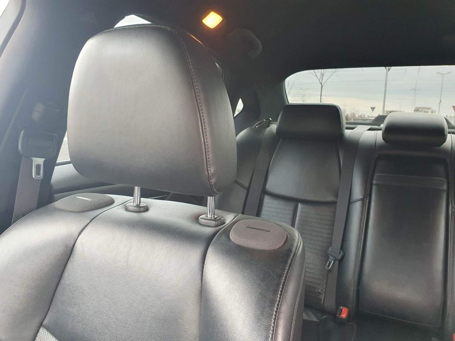 Infiniti Q70S.
