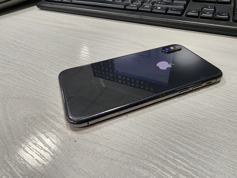 Iphone X  256GB Black Holati Tinu