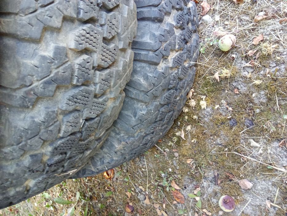 Гуми и джанти за УАЗ