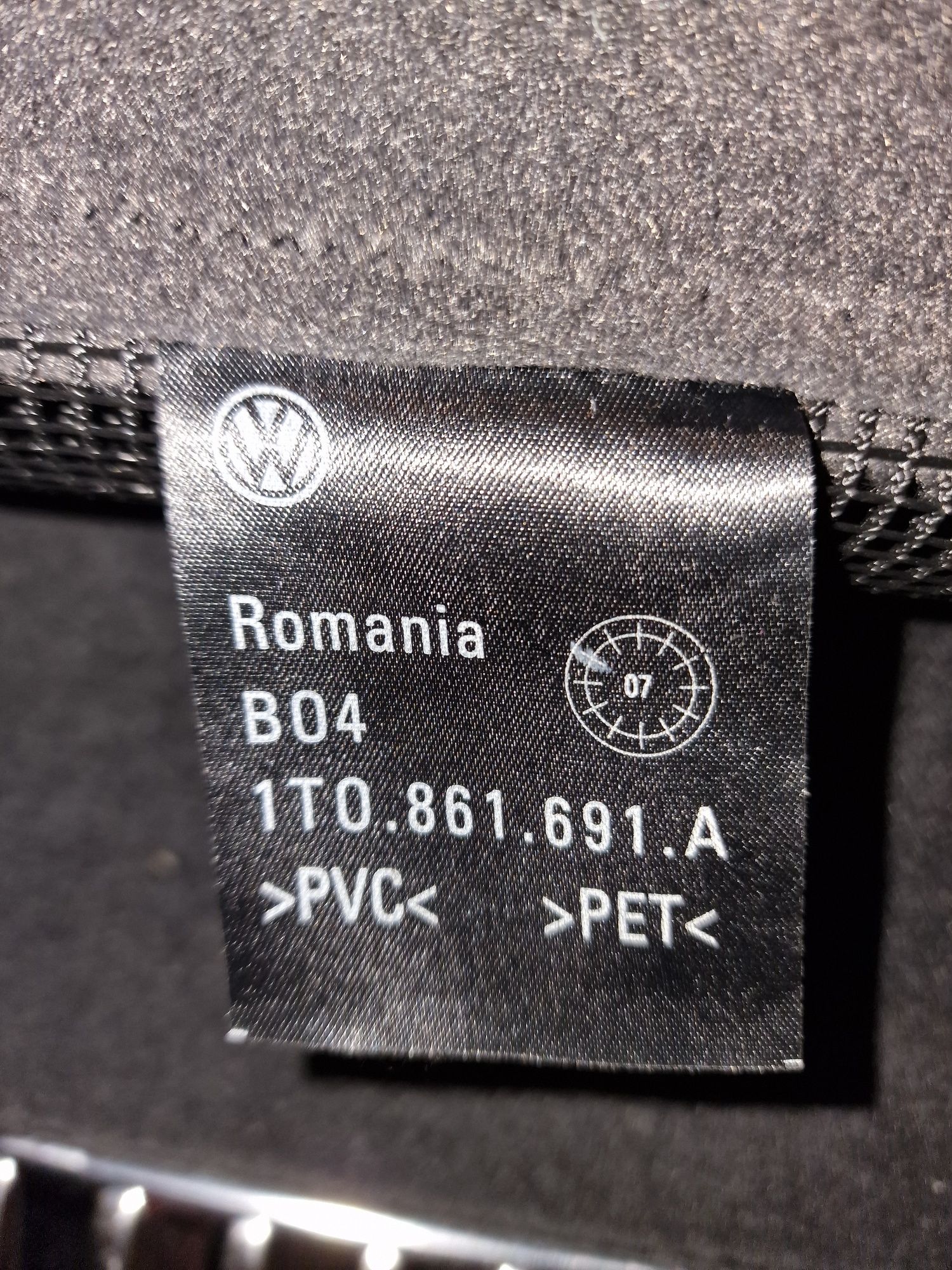 Rulou/plasa bagaje/transport animale, pentru VW Touran