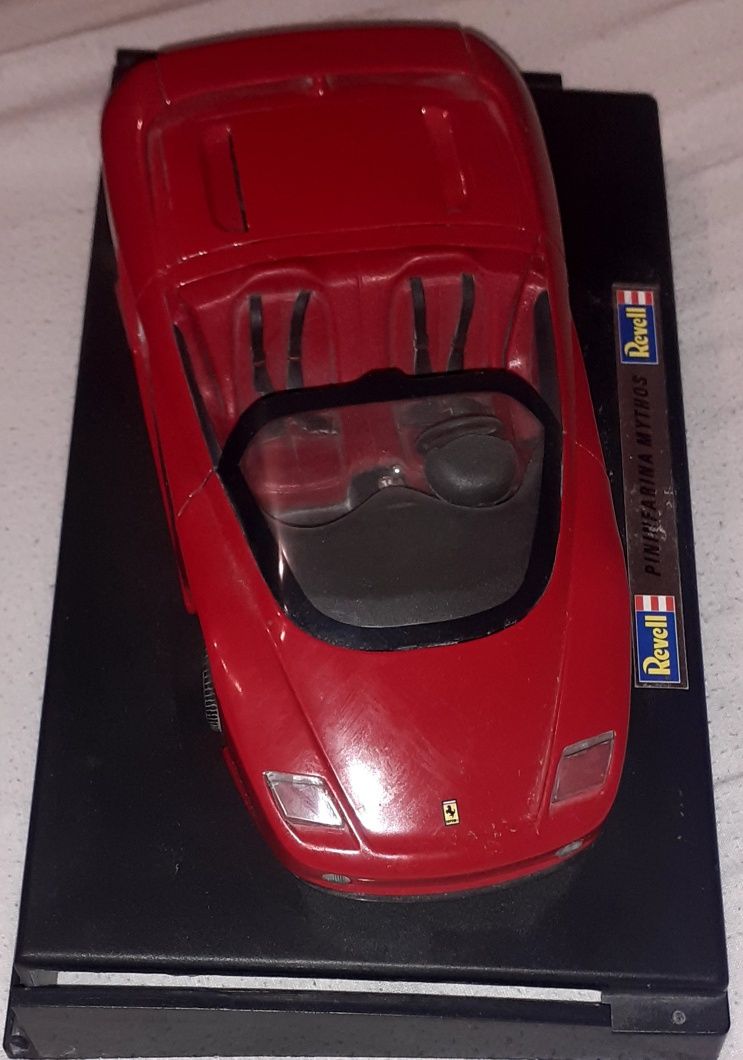 Ferrari Mythos мащаб 1/18