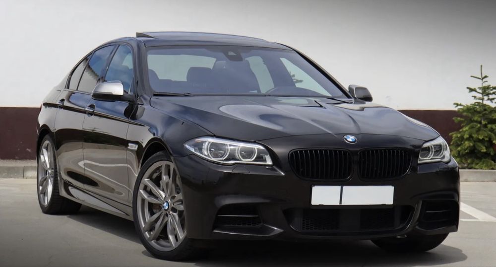 BMW M5 BMW F10 M550 D Facelift 2016 4 Butoane