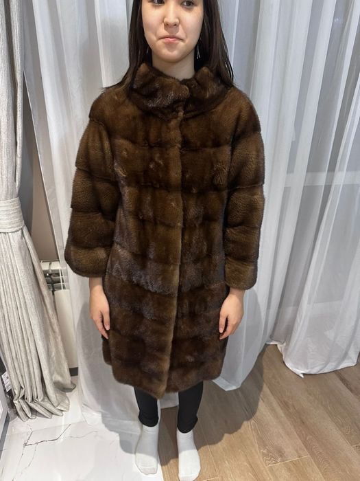 Продам норковую шубу