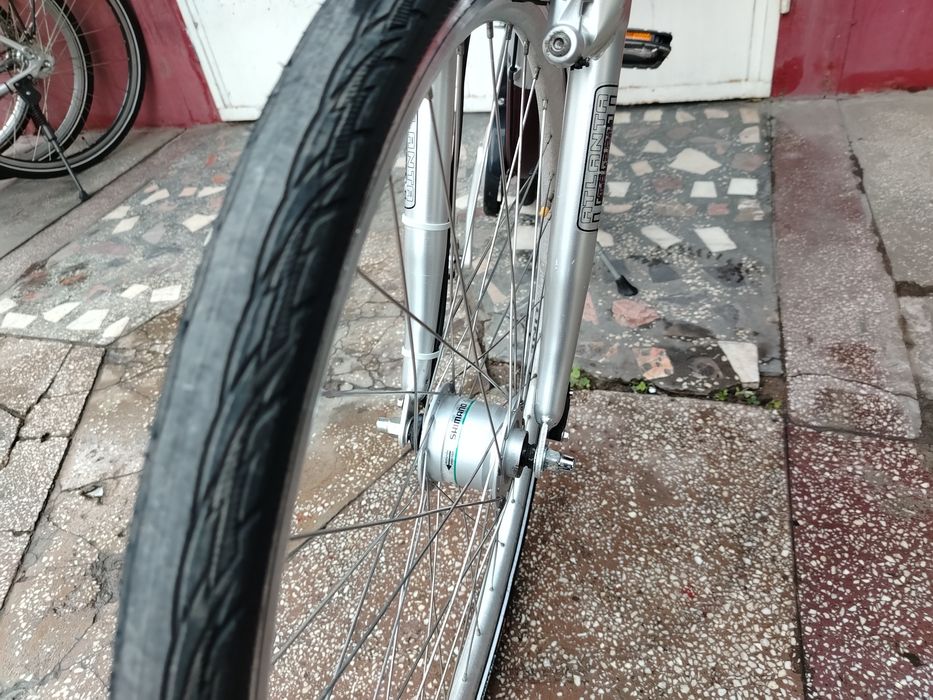 Bicicleta de dama Atlanta de 28