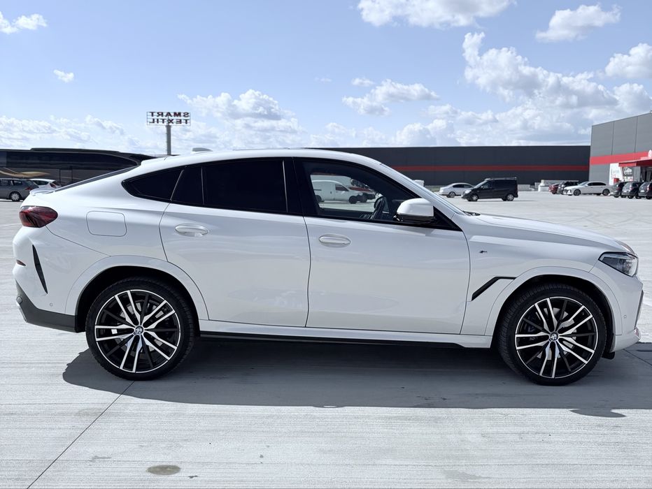 BMW X6 xDrive40d, 340 CP, Full Option, 2021