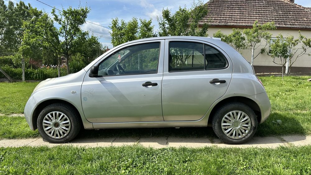Nissan Micra K12 an 2004