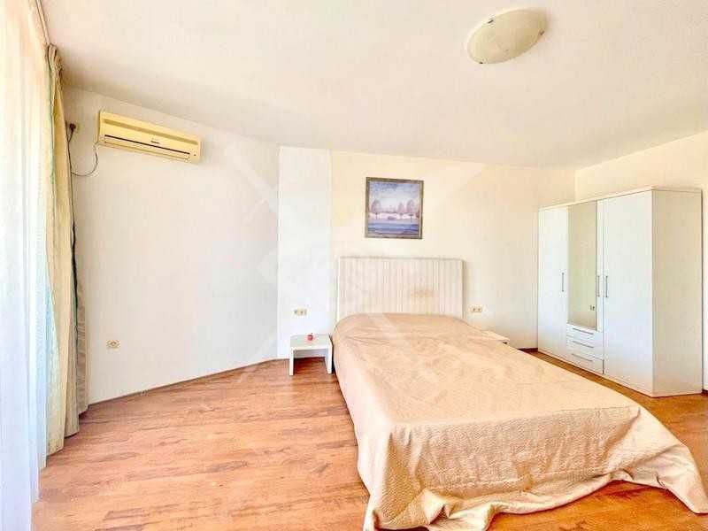 Продава се Тристаен апартамент в Ахелой - 172 кв.м за 672 €/кв.м - Снимка #2