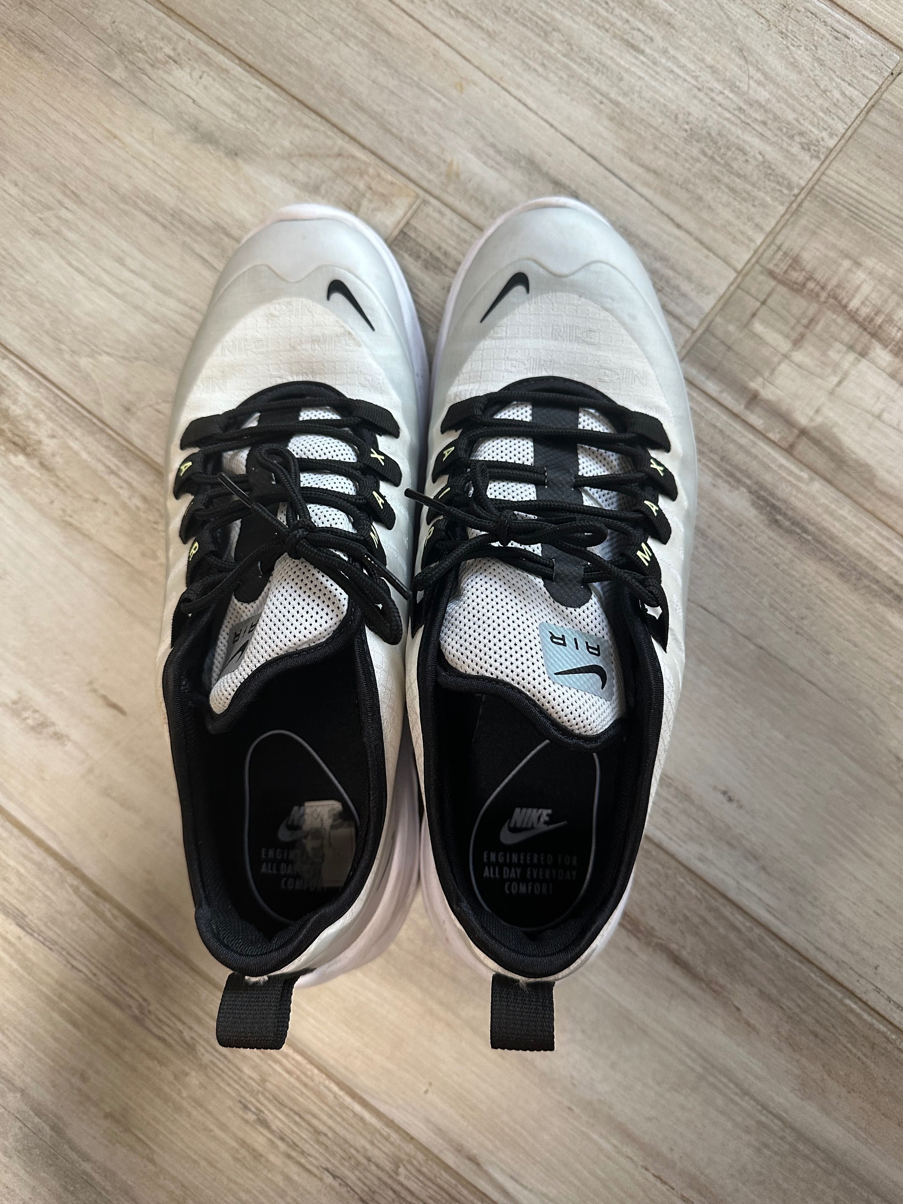 Vand Nike Air marimea 45