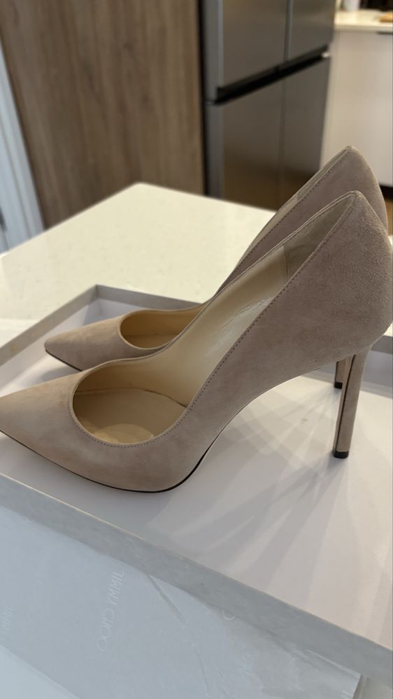 Jimmy Choo туфли, модель Romy 10