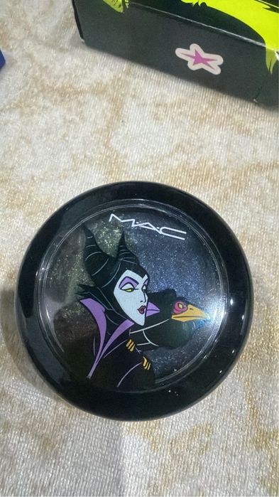 Гримове на MAC, нови и някой малко използвани