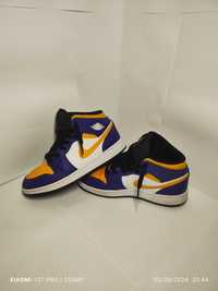 Air Jordan 1 Mid "Lakers" sneakers