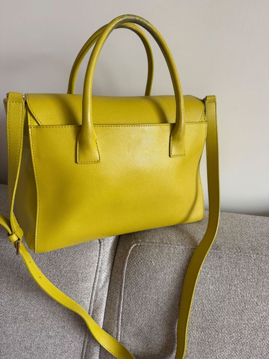 Чанта в жълто Furla