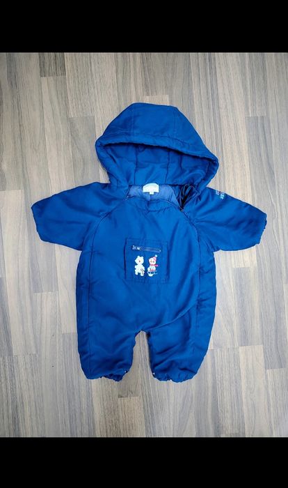 Combinezoane de iarnă pentru bebe băiat albastru
