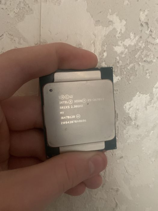 Продам процессор Intel Xeon E5-2670 v3 (12 ядер / 24 потока)