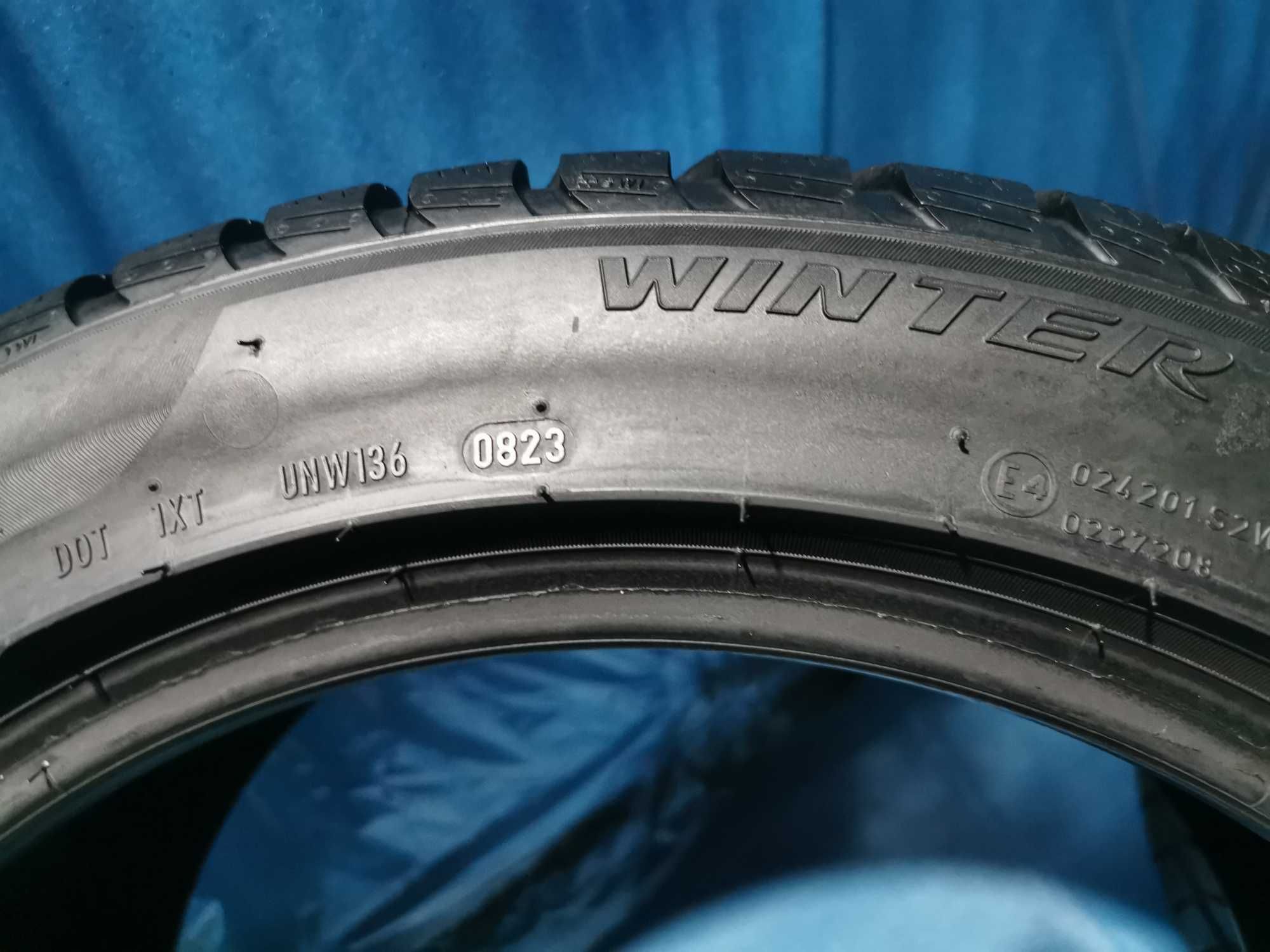 245 45 18 - 275 40 18 pirelli m+s 4 buc