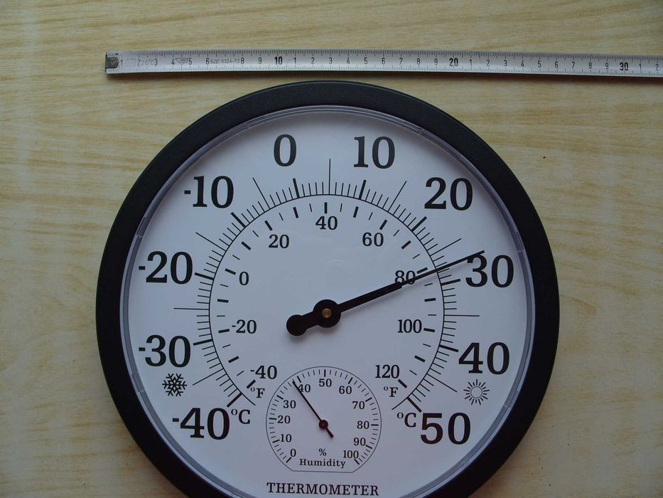 Голям и много точен термометър с хигрометър