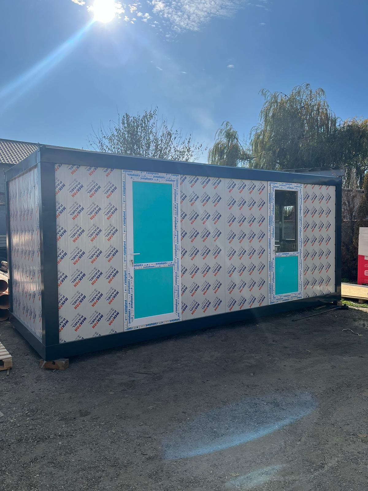 Container modulare și casute