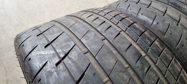 305/30/20 BRIDGESTONE 2бр