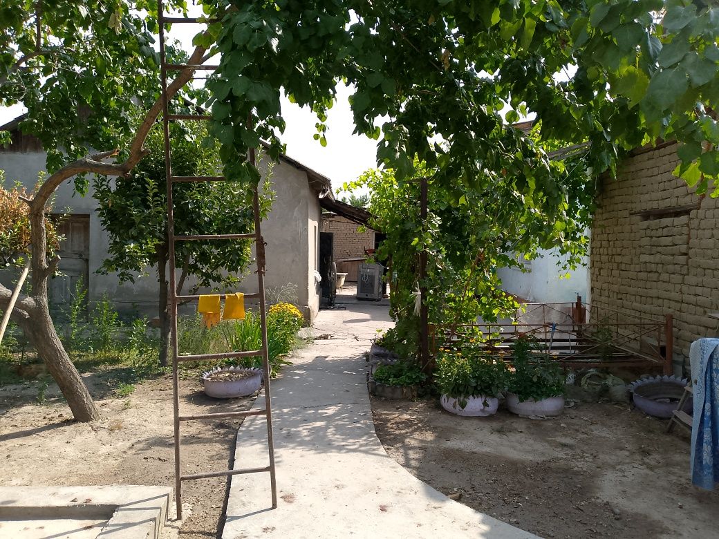 Продаётся Дом 5 ком 20 соток ориентир Янгиюль, Михаиловка