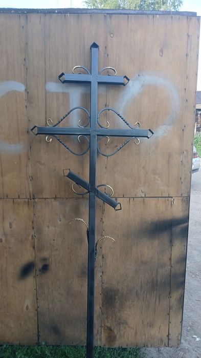Оградки, кресты.Изготовление оградок, мазарок,  калитки.