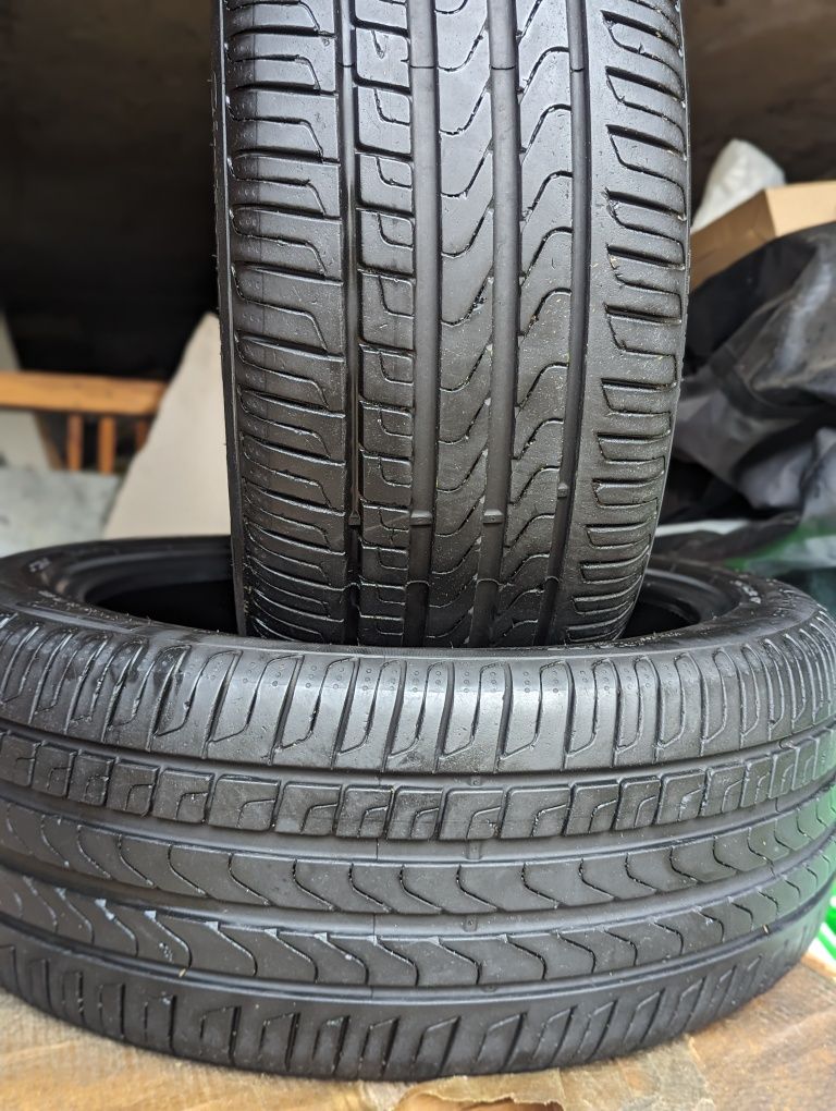 235/45R18 pirelli cinturato p7 dot2021god. Отлични без забележки .