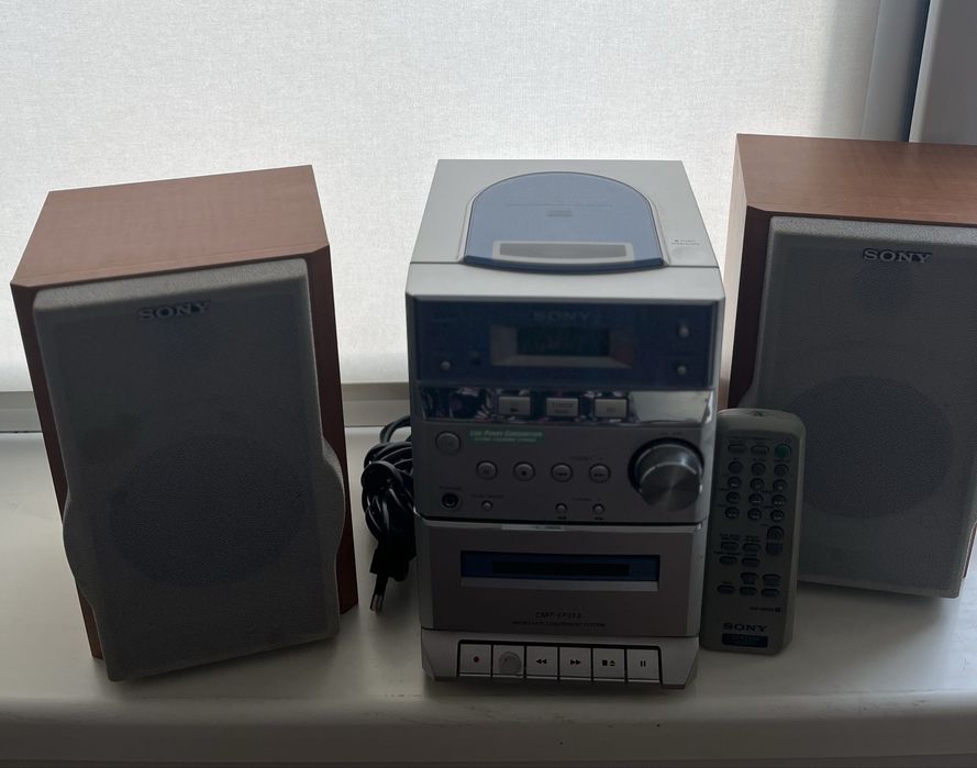 Музыкальный центр марки Sony