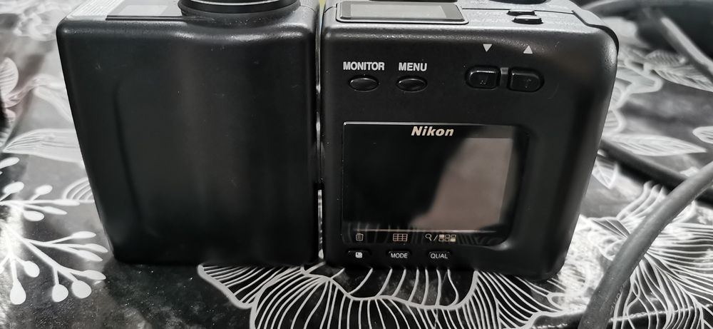 Camera nikon cool pix 950/polaroid/panasonic