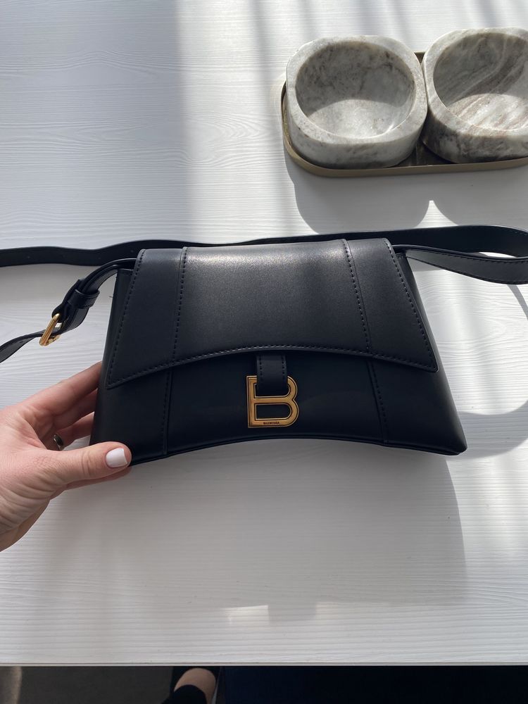 Geanta Balenciaga mica