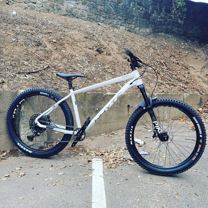 Планинско Колело Whyte 905 V4 2022 27.5 L Hardtail