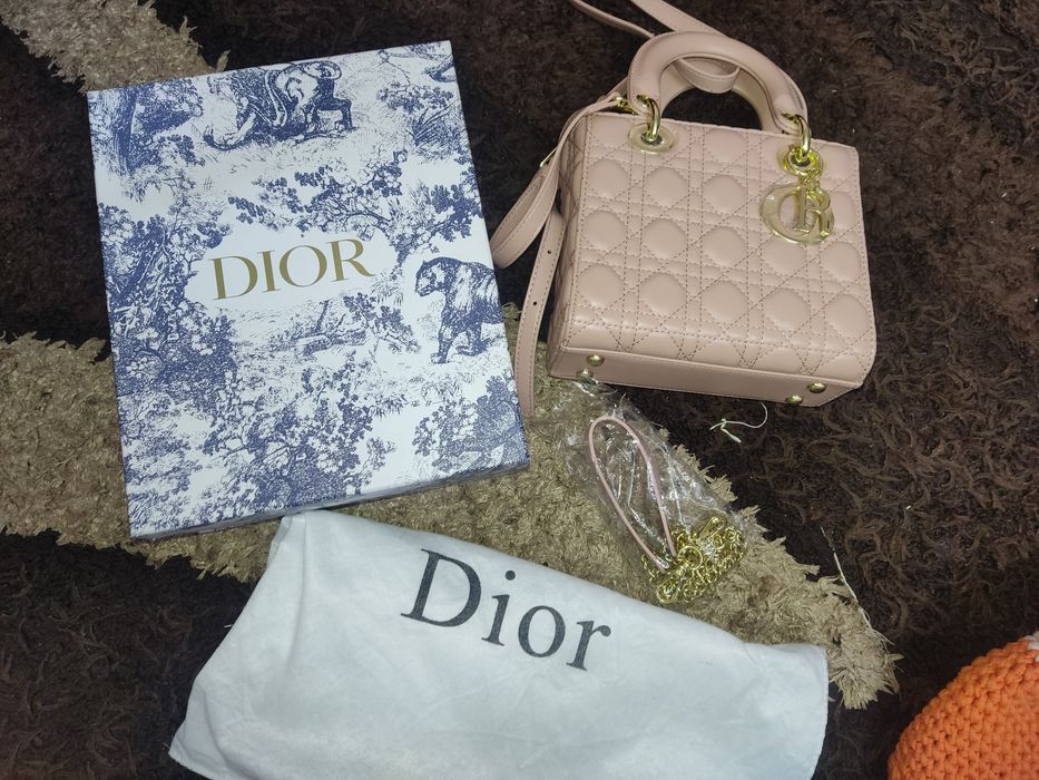 Сумка Диор с коробкой