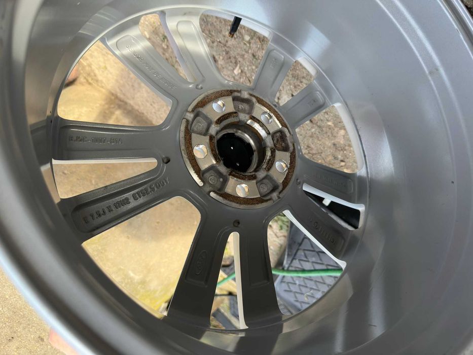 Janta 235/55/r17